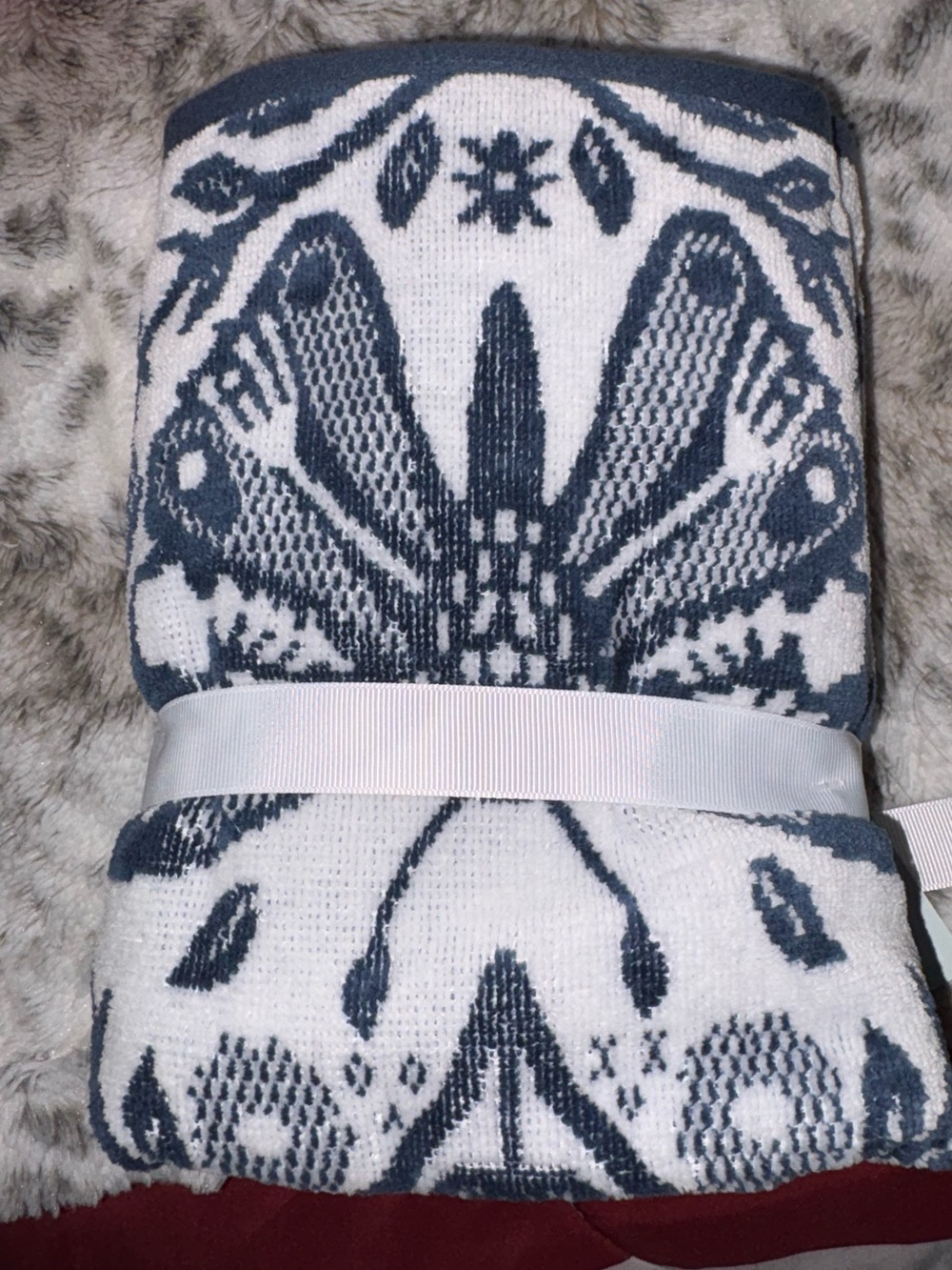 Bath Towels Style Sanctuary Set of 2 - Picture 2 of 3